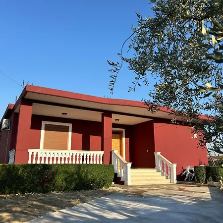 Bordeaux Villa